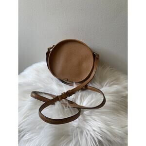 Canteen caramel brown crossbody bag